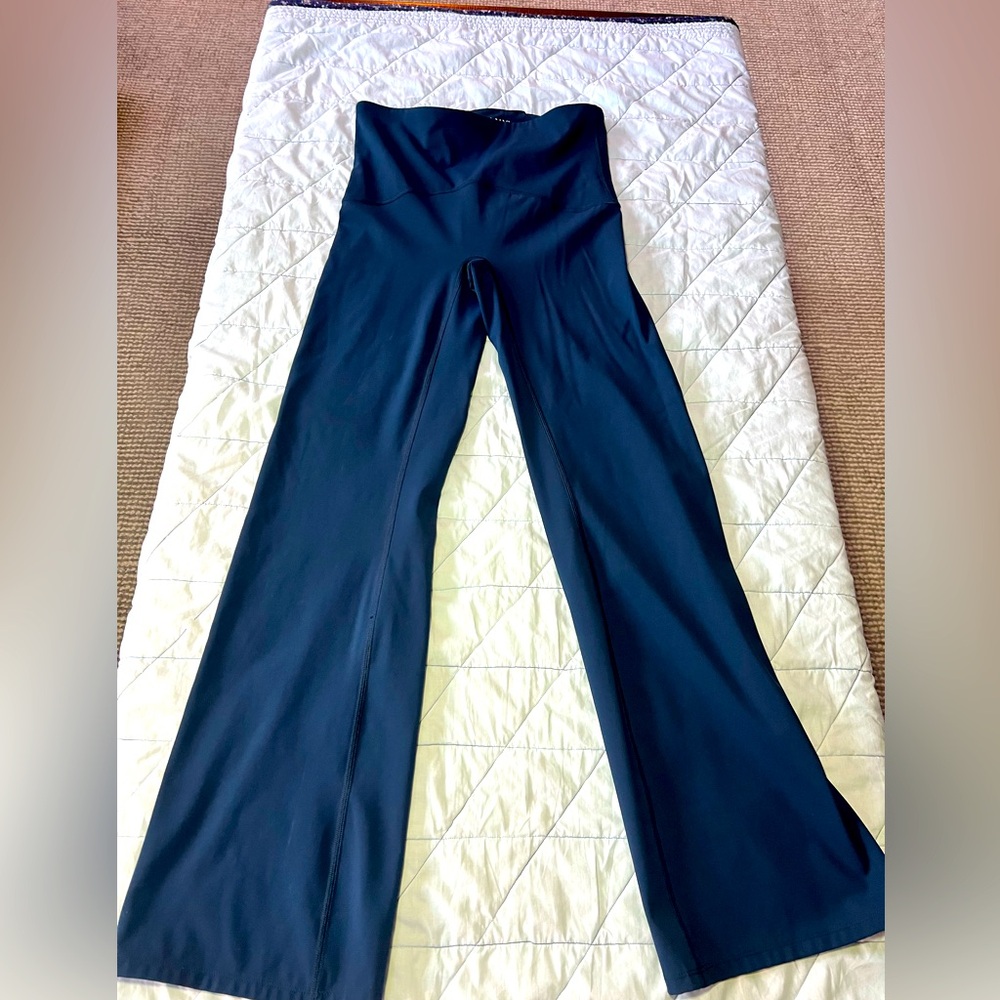 Spanx booty boost leggings